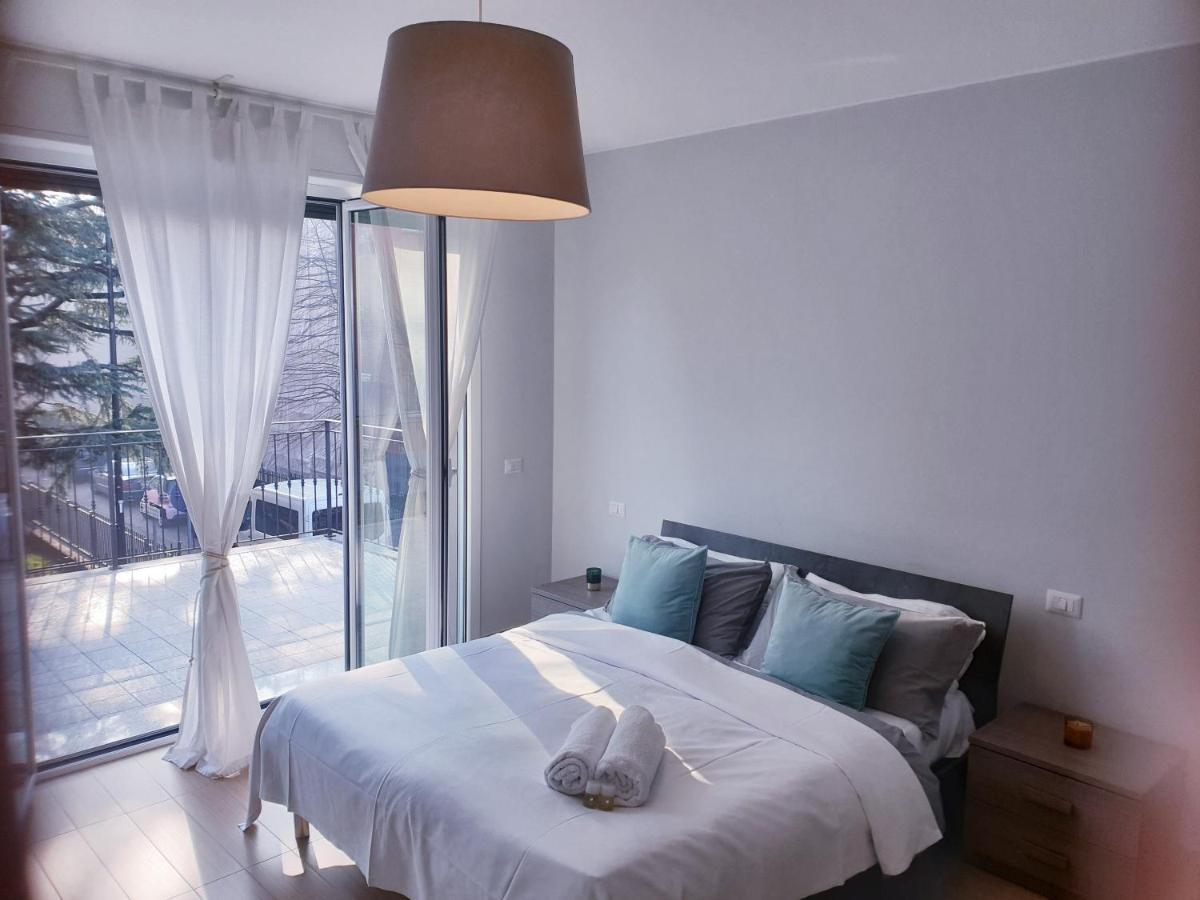 Michelangelo Apartments Кормано Екстериор снимка