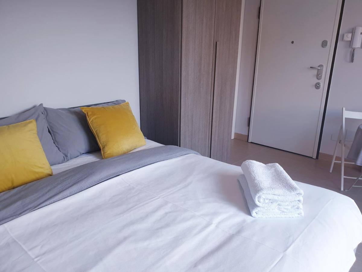 Michelangelo Apartments Кормано Екстериор снимка
